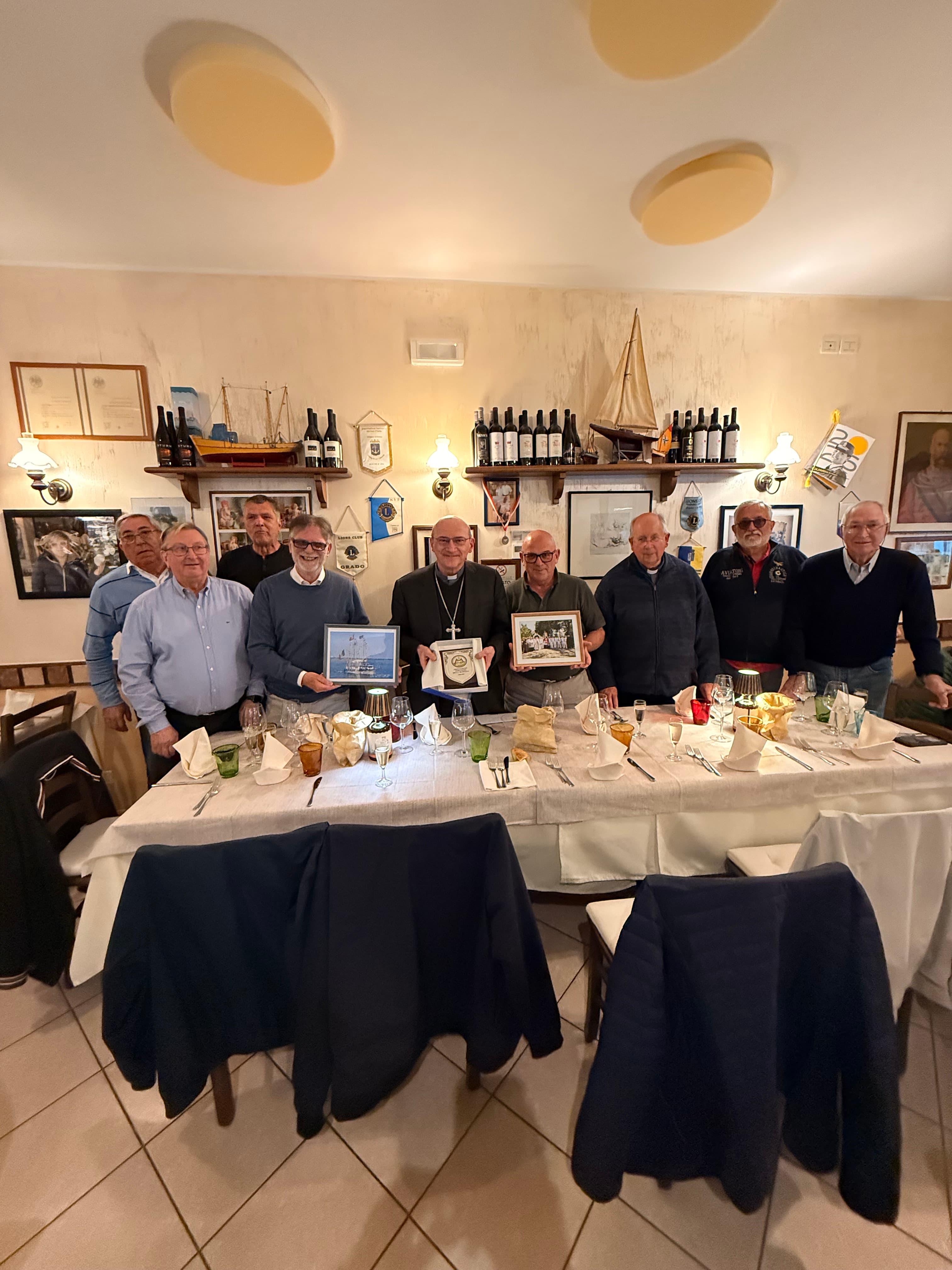 Il vescovo Carlo visita la Caneva